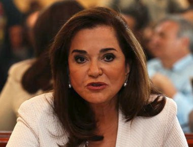 Ν. Μπακογιάννη: «Καταδικασμένη να αποτύχει η κυβέρνηση με τις δύο θέσεις για το Σκοπιανό»